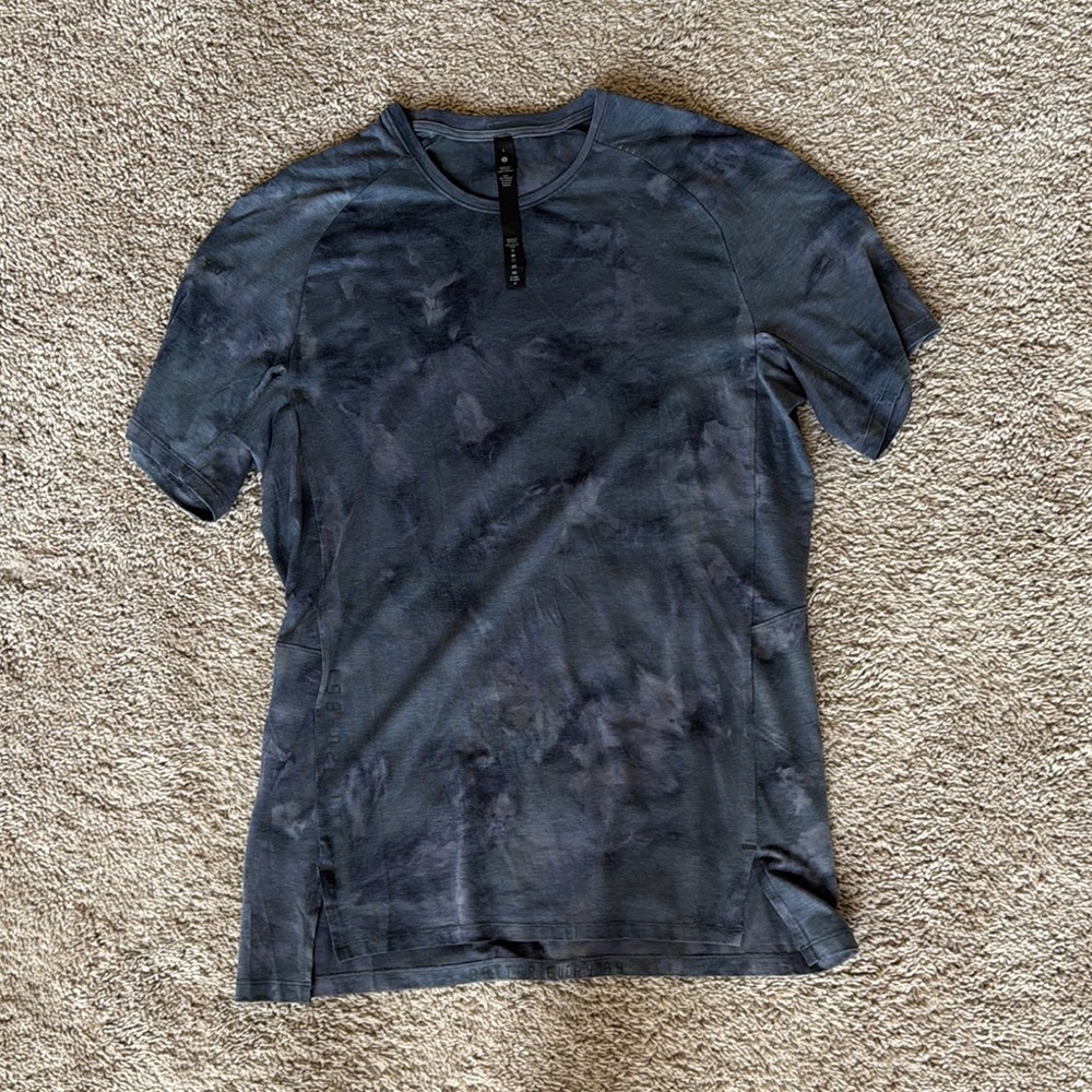 Lululemon Athletica Blue Short Sleeve Tee